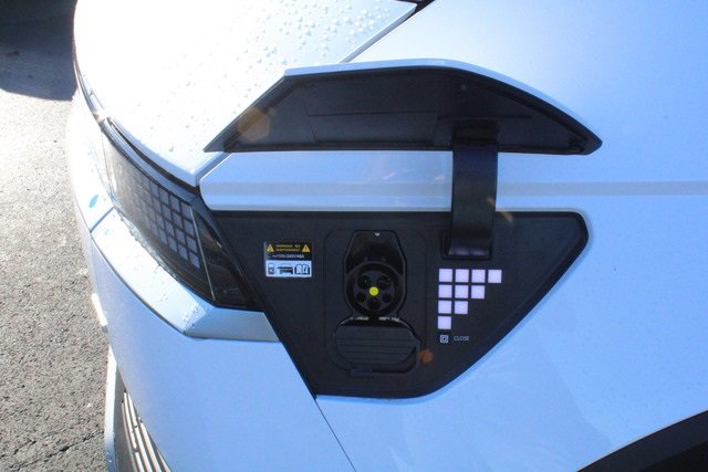 New 2024 Hyundai Ioniq 5 SEL image 12