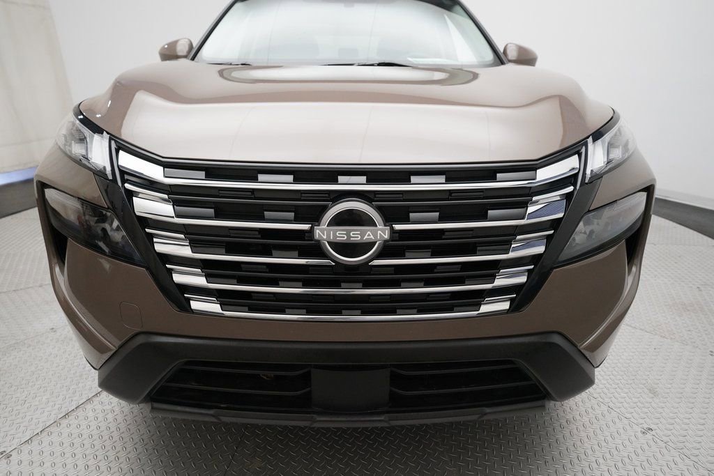 Certified 2024 Nissan Rogue SV w/ SV Premium Package image 23