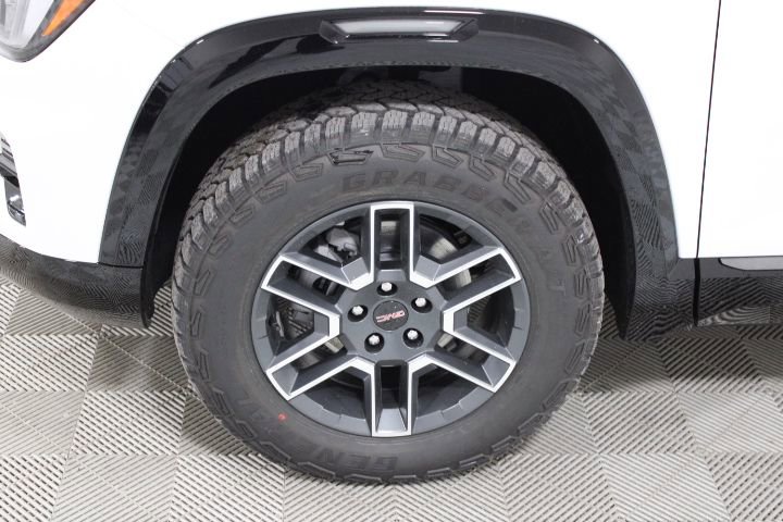 New 2026 GMC Terrain AT4 image 40