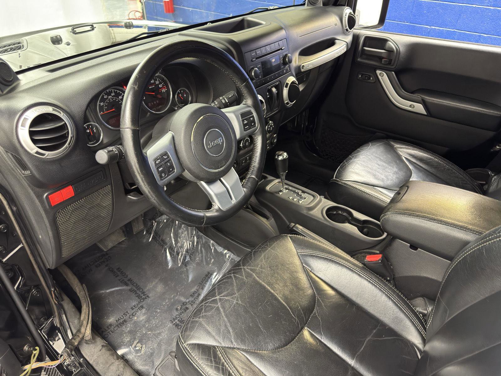 Used 2014 Jeep Wrangler Rubicon image 15