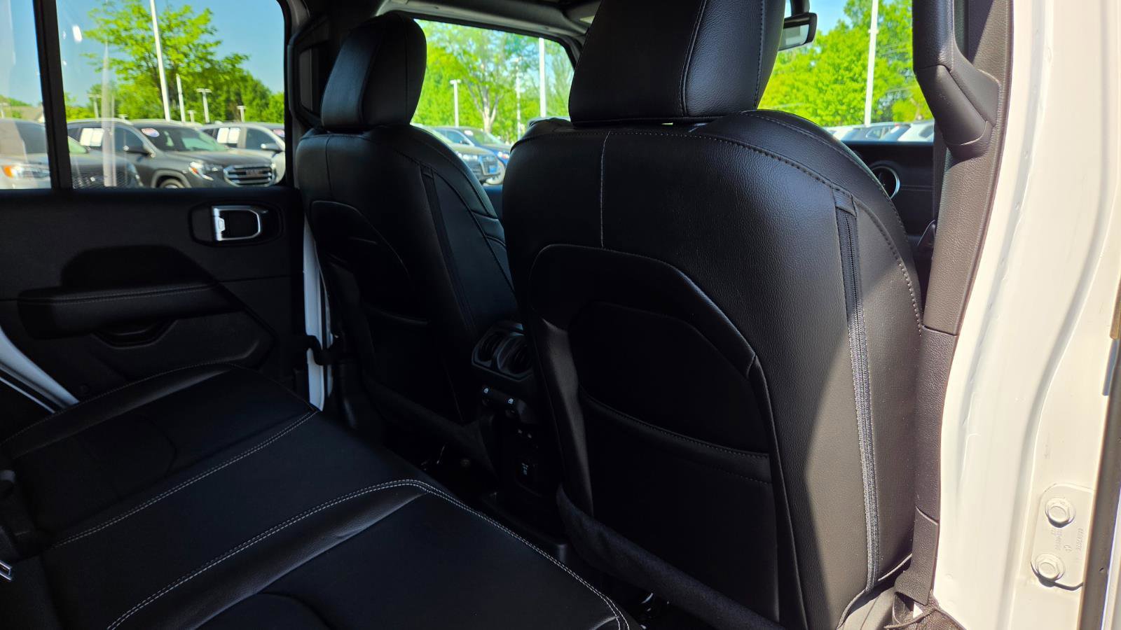 Used 2023 Jeep Wrangler Sahara w/ Cold Weather Group image 54