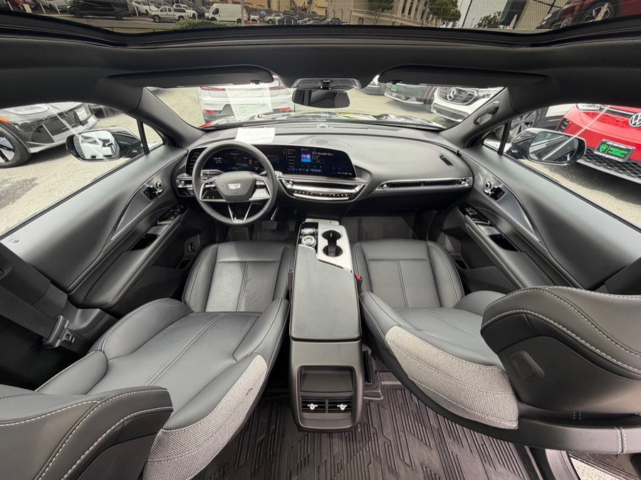 Used 2024 Cadillac Lyriq Tech w/ LPO, Floor Liner Package image 23