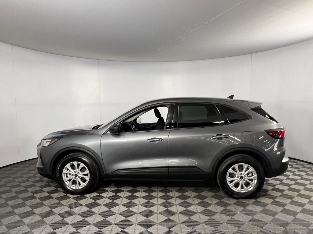 Used 2025 Ford Escape Active image 9