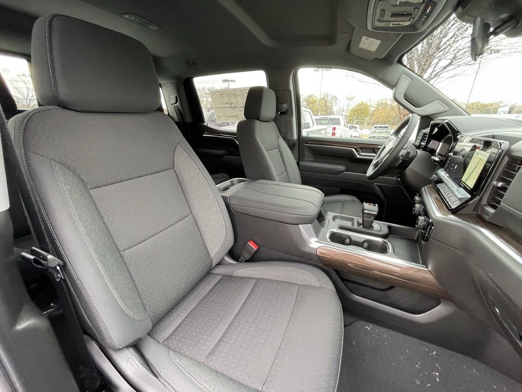 New 2026 Chevrolet Silverado 1500 LT w/ Convenience Package II image 31