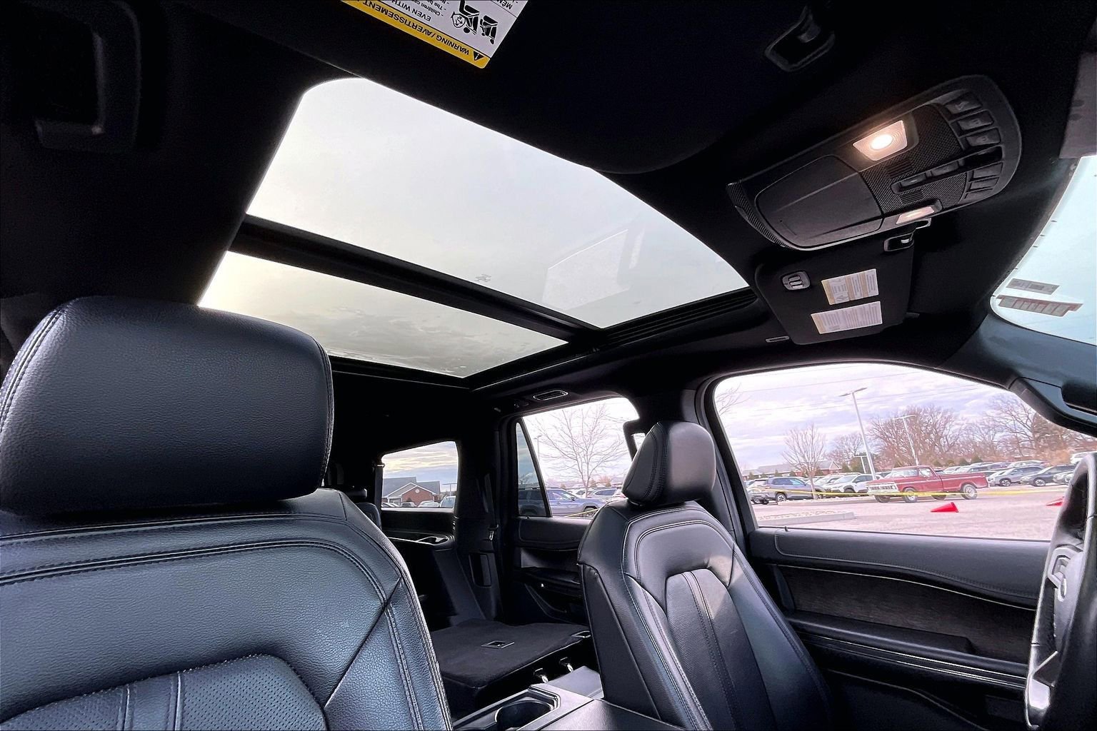 Used 2021 Ford Expedition Max Limited image 13