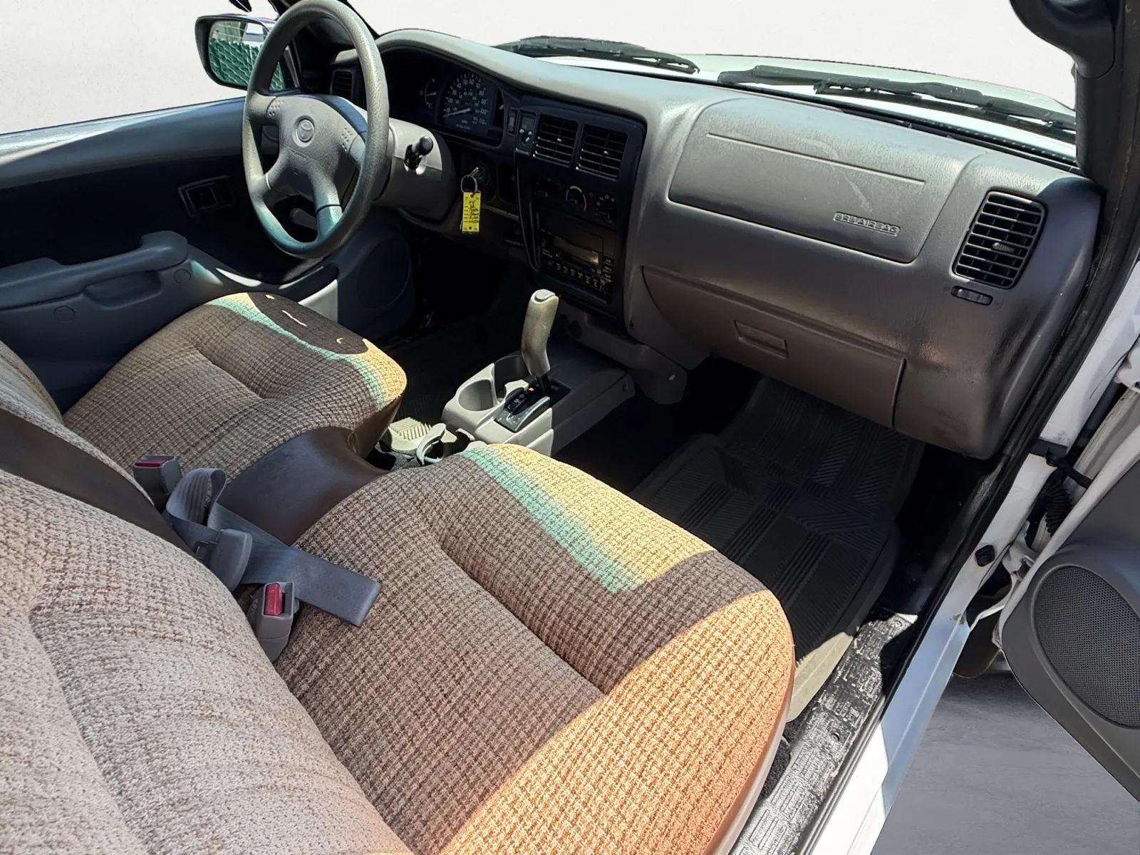 Used 2002 Toyota Tacoma 2WD Regular Cab image 21