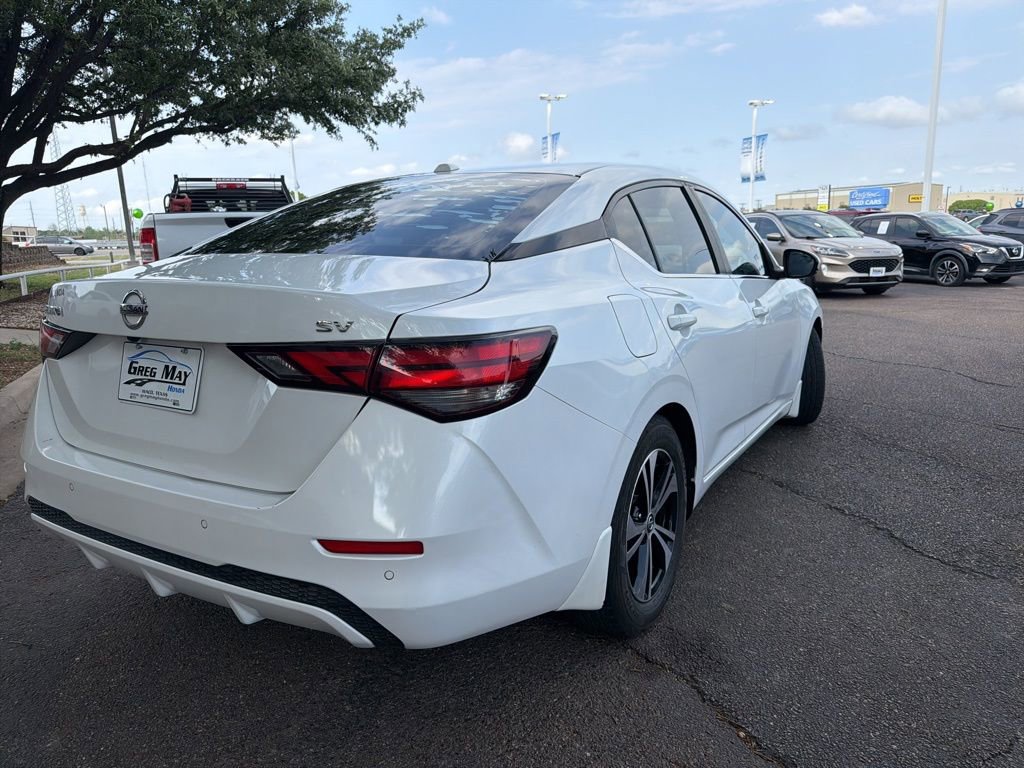 Used 2020 Nissan Sentra SV image 3