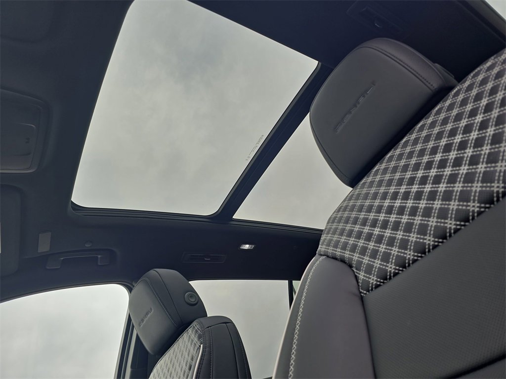 New 2026 GMC Acadia Denali image 31