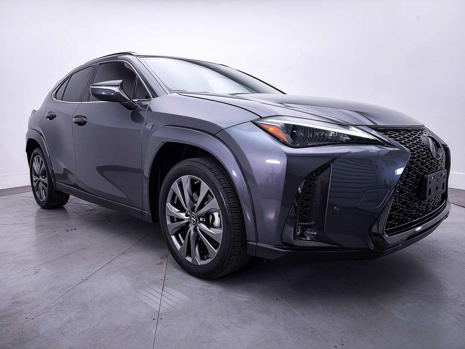 Used 2024 Lexus UX 250h F Sport FWD image 11