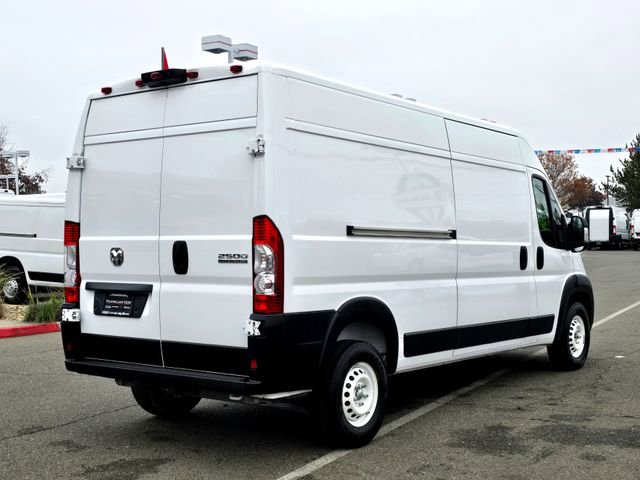 Used 2025 RAM ProMaster 2500 w/ Storage Group image 4