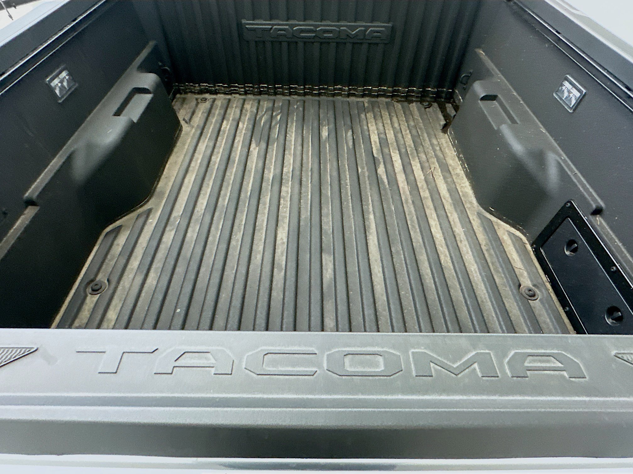 Used 2025 Toyota Tacoma TRD Sport AWD/4WD image 30