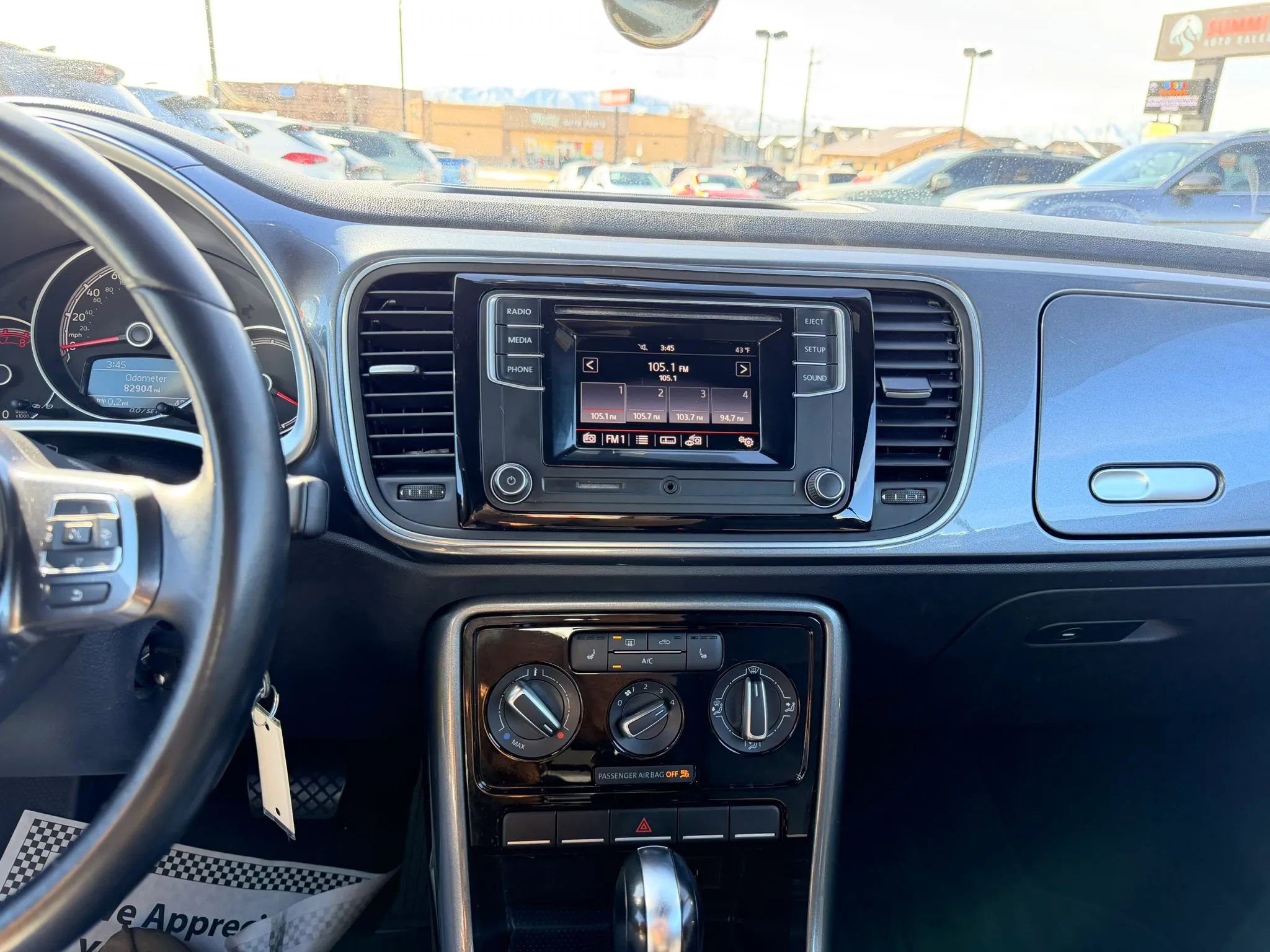 Used 2018 Volkswagen Beetle 2.0T SE image 22