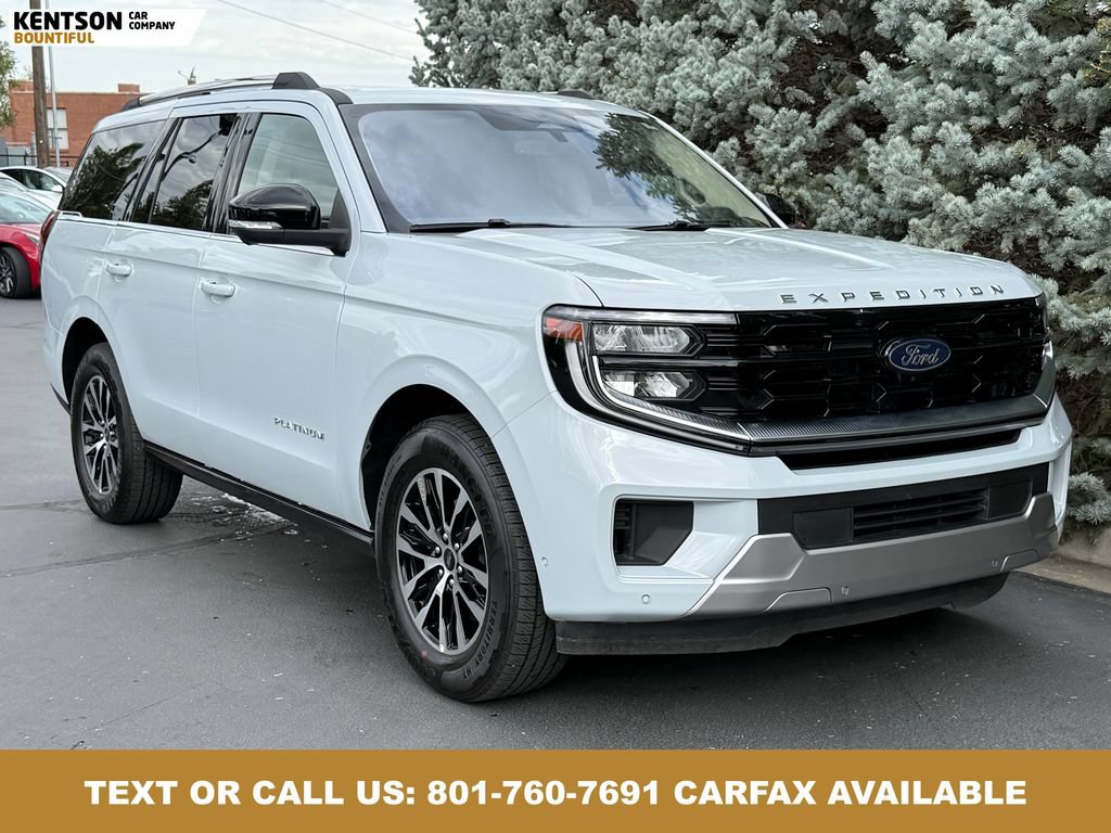 Used 2025 Ford Expedition Platinum AWD/4WD image 11