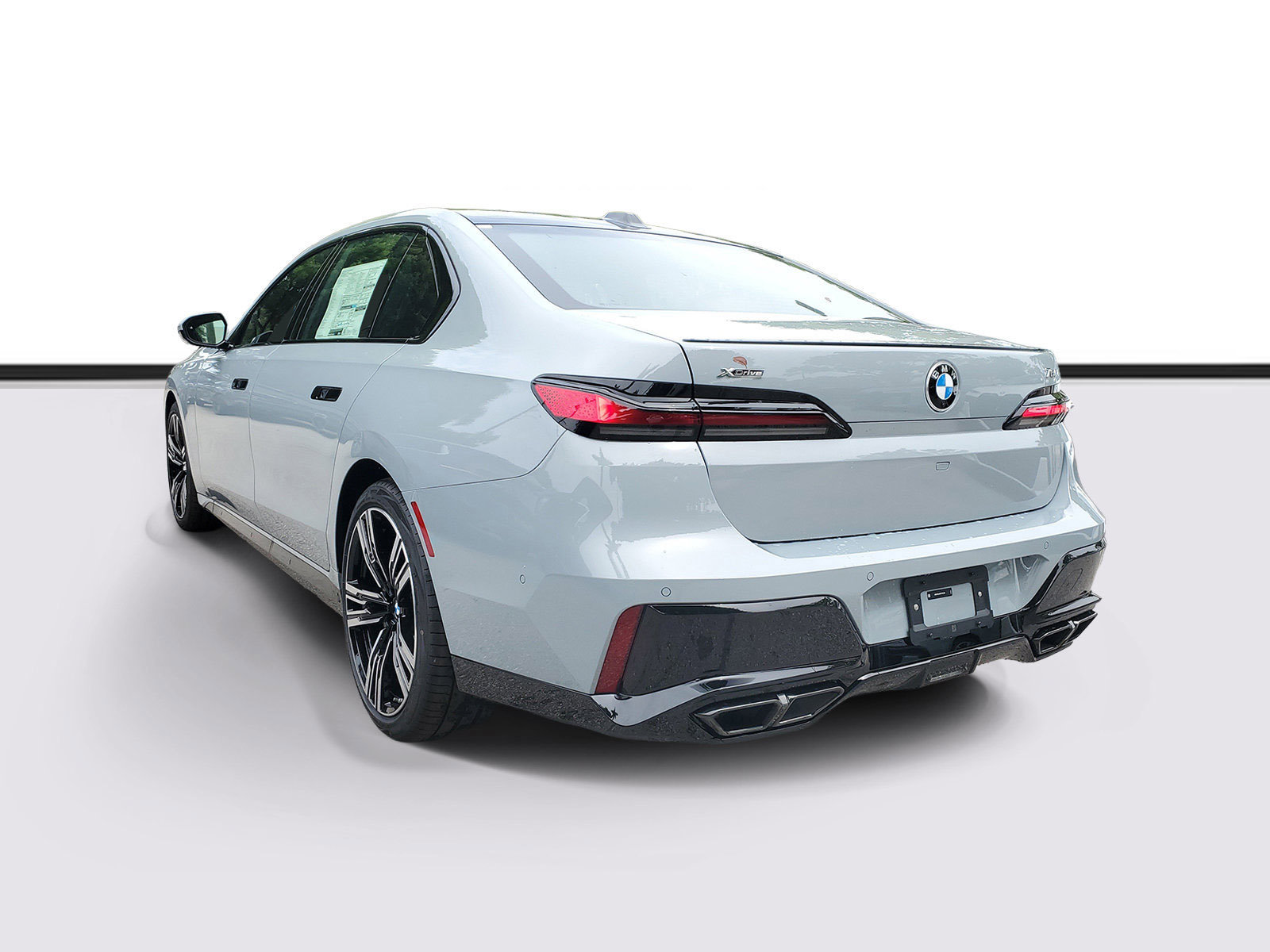 New 2026 BMW 760i xDrive w/ Executive Package AWD/4WD image 3