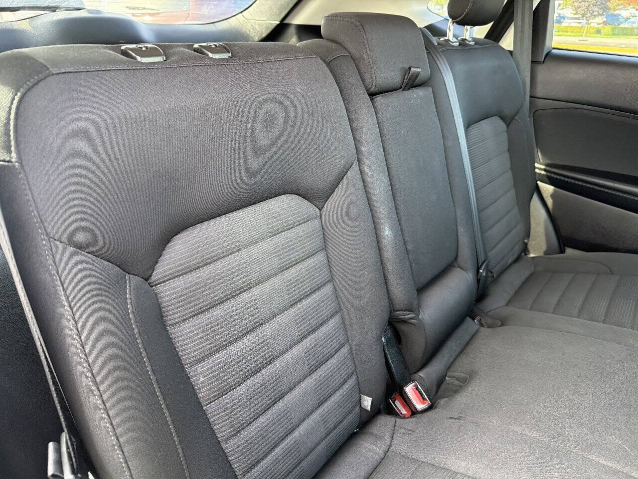 Used 2018 Ford Edge SEL AWD/4WD image 19