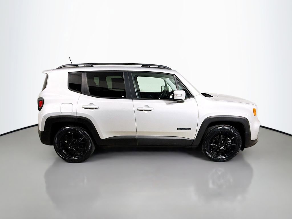 Used 2019 Jeep Renegade Altitude w/ Quick Order Package 2XM image 8