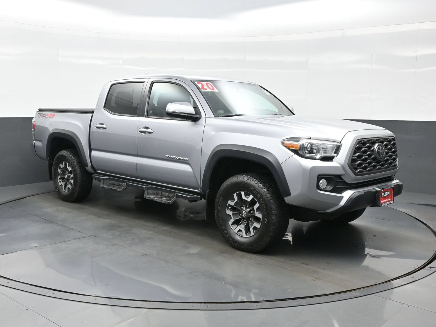 Used 2020 Toyota Tacoma TRD Off-Road AWD/4WD image 8