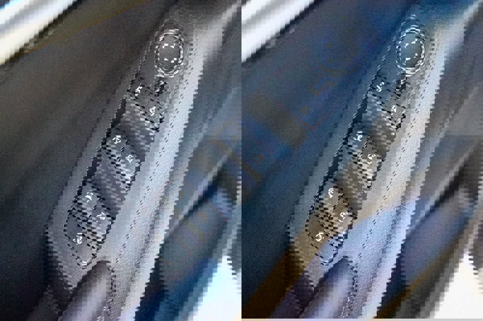 Used 2021 Kia Seltos S image 16