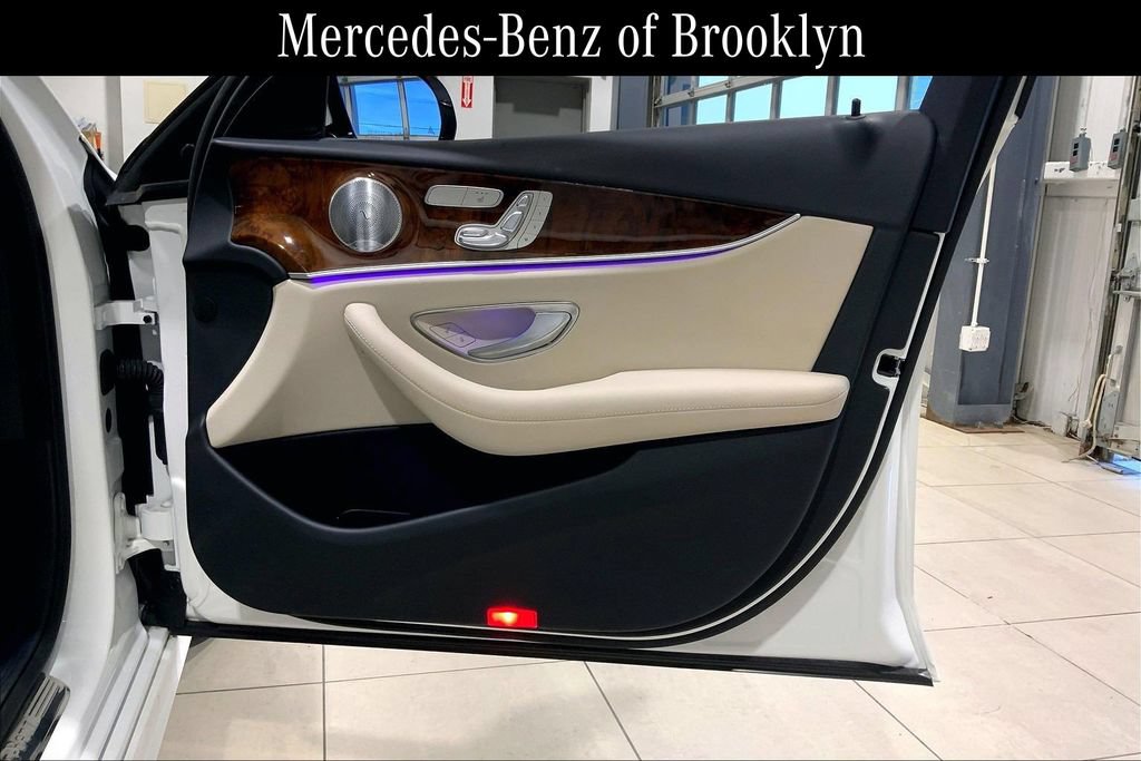 Used 2019 Mercedes-Benz E 300 4MATIC image 23