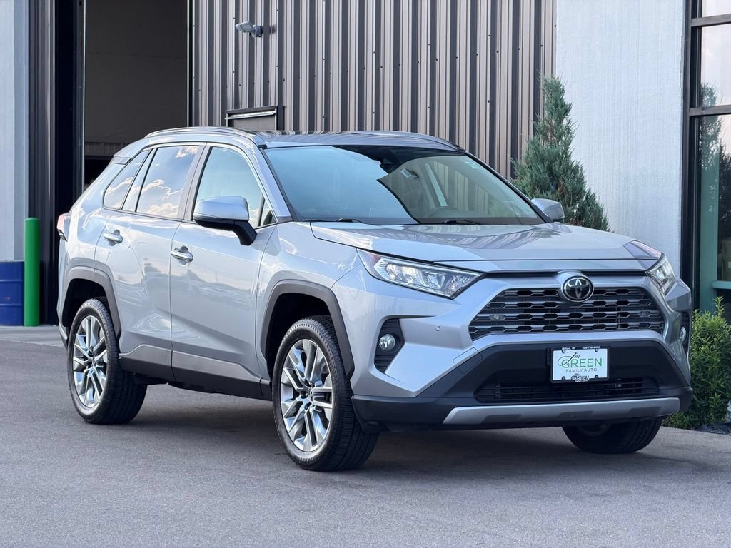Used 2019 Toyota RAV4 Limited w/ All Weather Liner Package AWD/4WD image 4