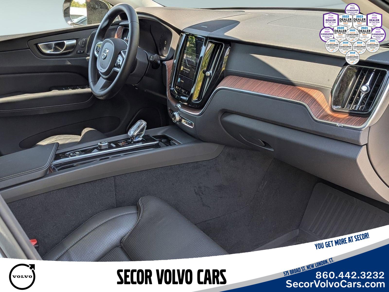 Used 2023 Volvo XC60 B6 Ultimate w/ Climate Package AWD/4WD image 28