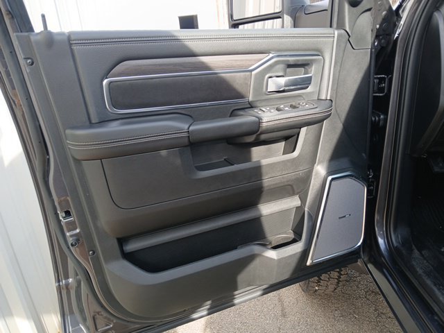 New 2026 RAM 4500 4x4 Crew Cab DRW w/ Laramie Trim Package image 48