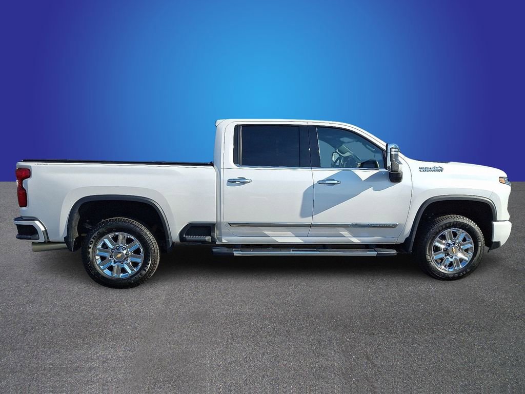 Used 2024 Chevrolet Silverado 2500 High Country w/ High Country Premium Package image 7