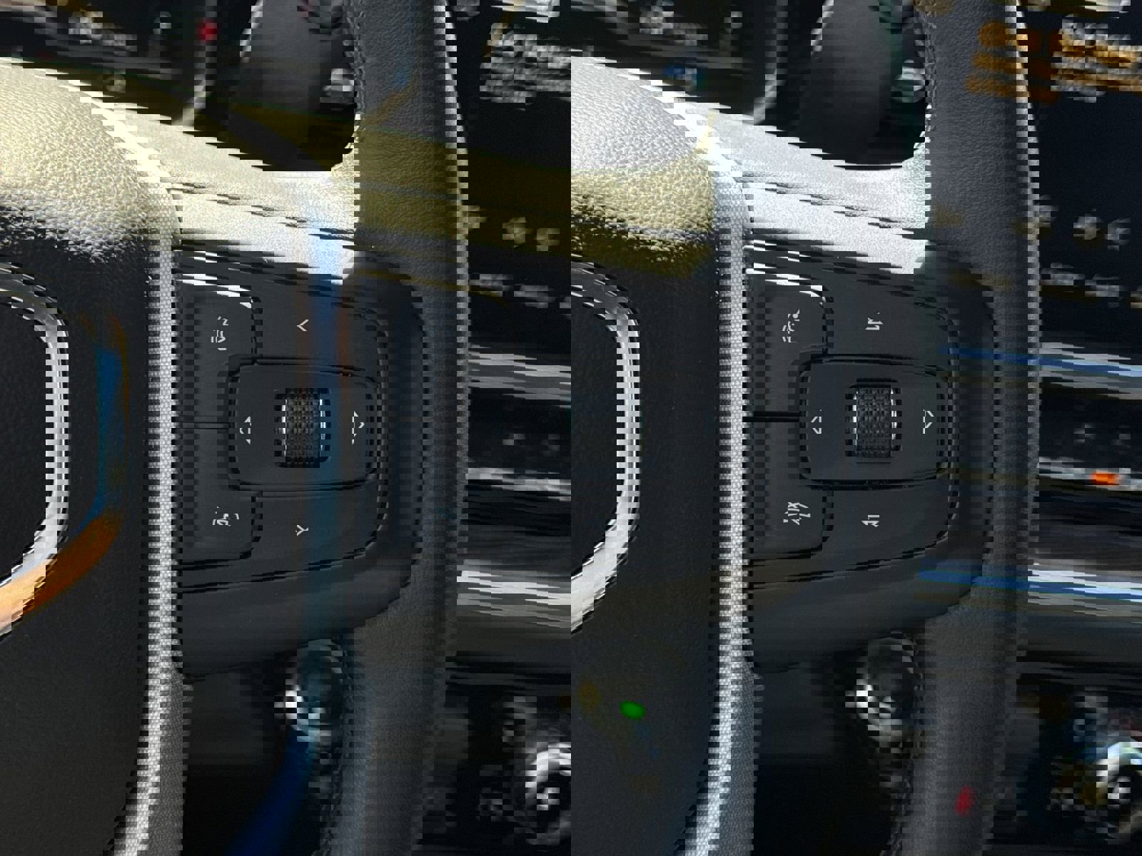 Used 2023 GMC Sierra 1500 Elevation w/ LPO, Elevation Black Package image 20