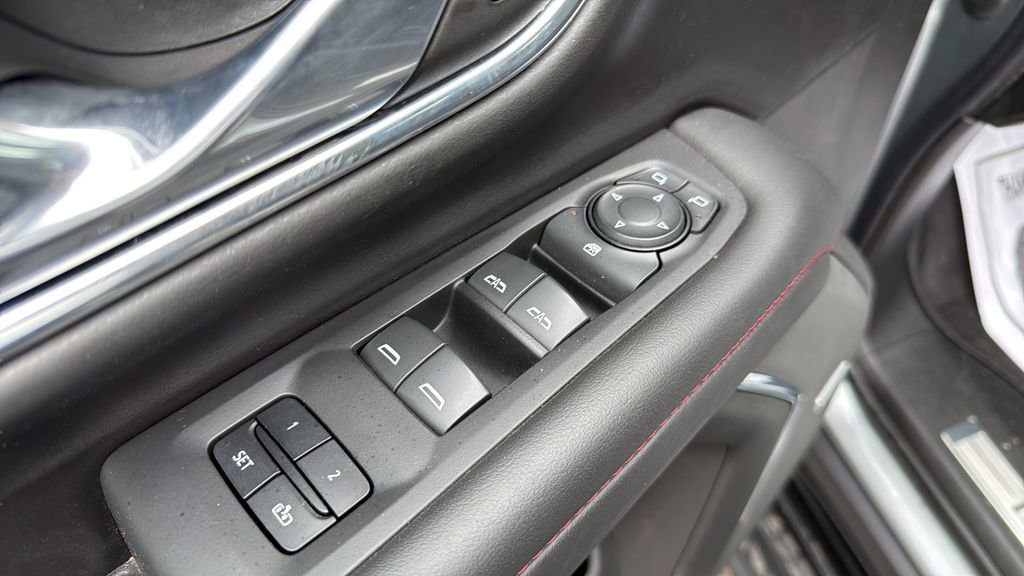 Used 2023 Chevrolet Tahoe RST image 25