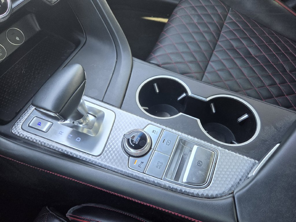 Used 2023 Genesis G70 3.3T w/ Sport Prestige Package RWD image 19