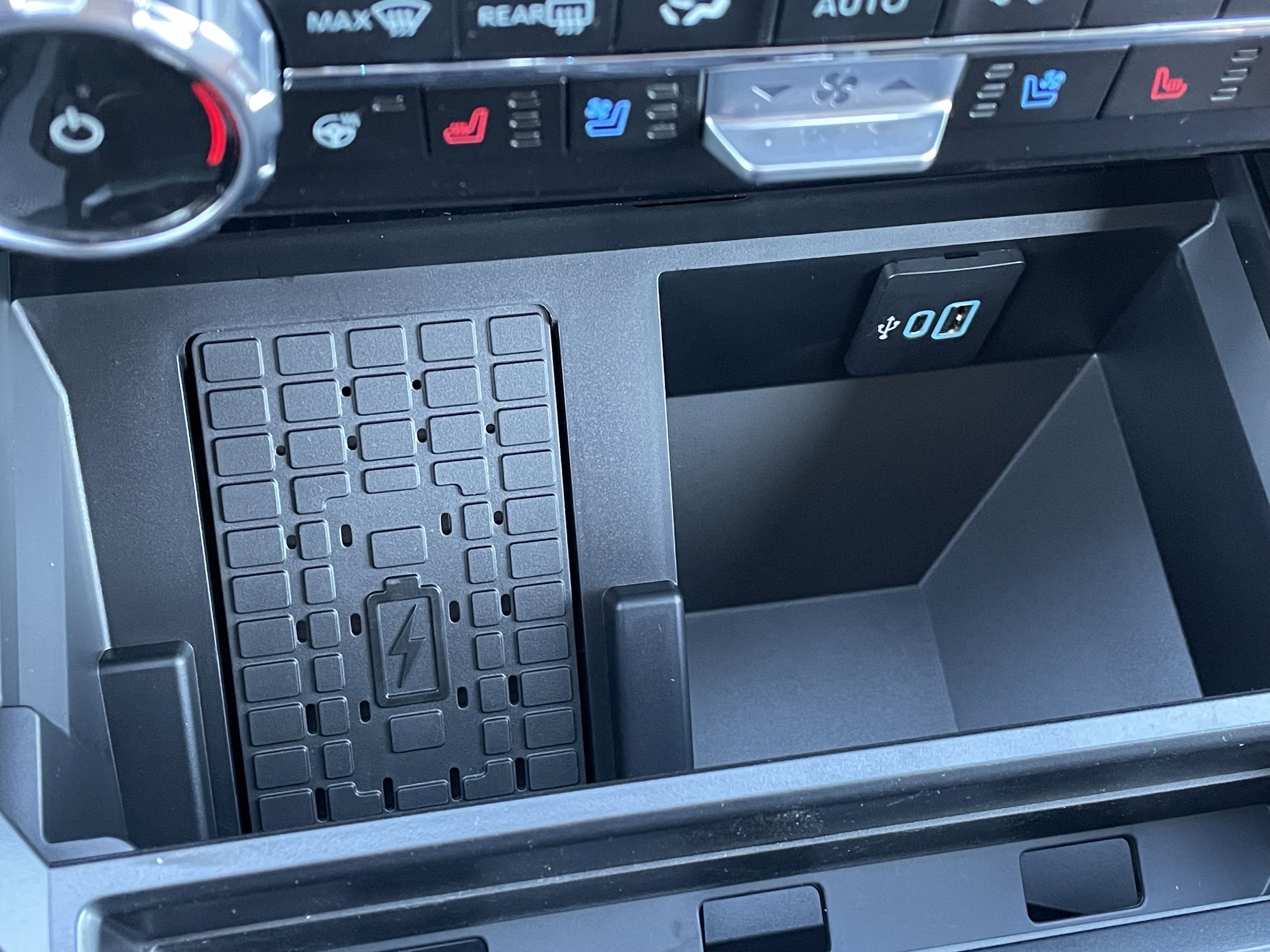 New 2026 Ford F350 Lariat w/ Lariat Ultimate Package image 24