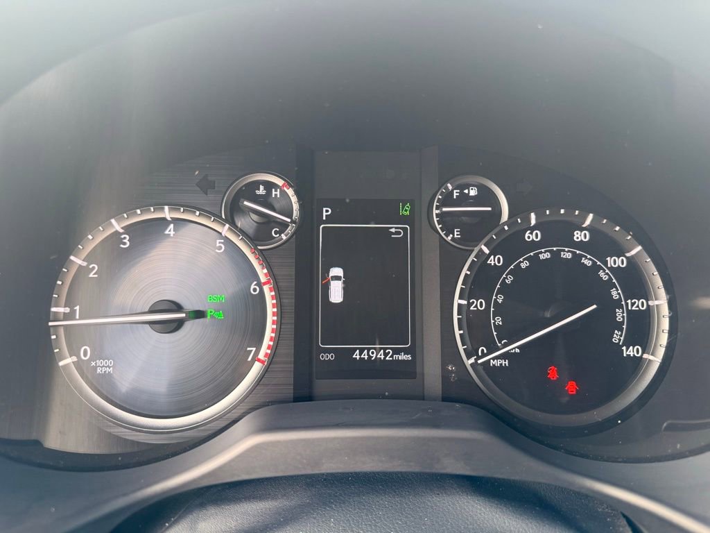 Used 2023 Lexus GX 460 Premium w/ Premium Package AWD/4WD image 14