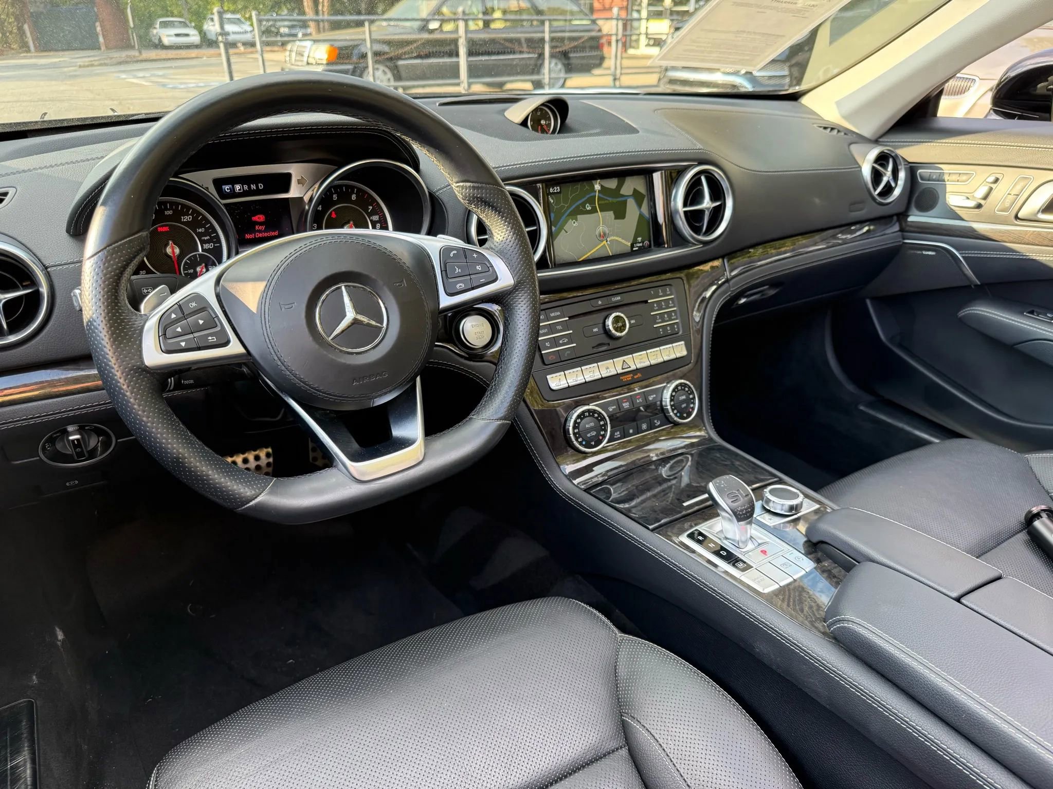 Used 2017 Mercedes-Benz SL 450 image 30