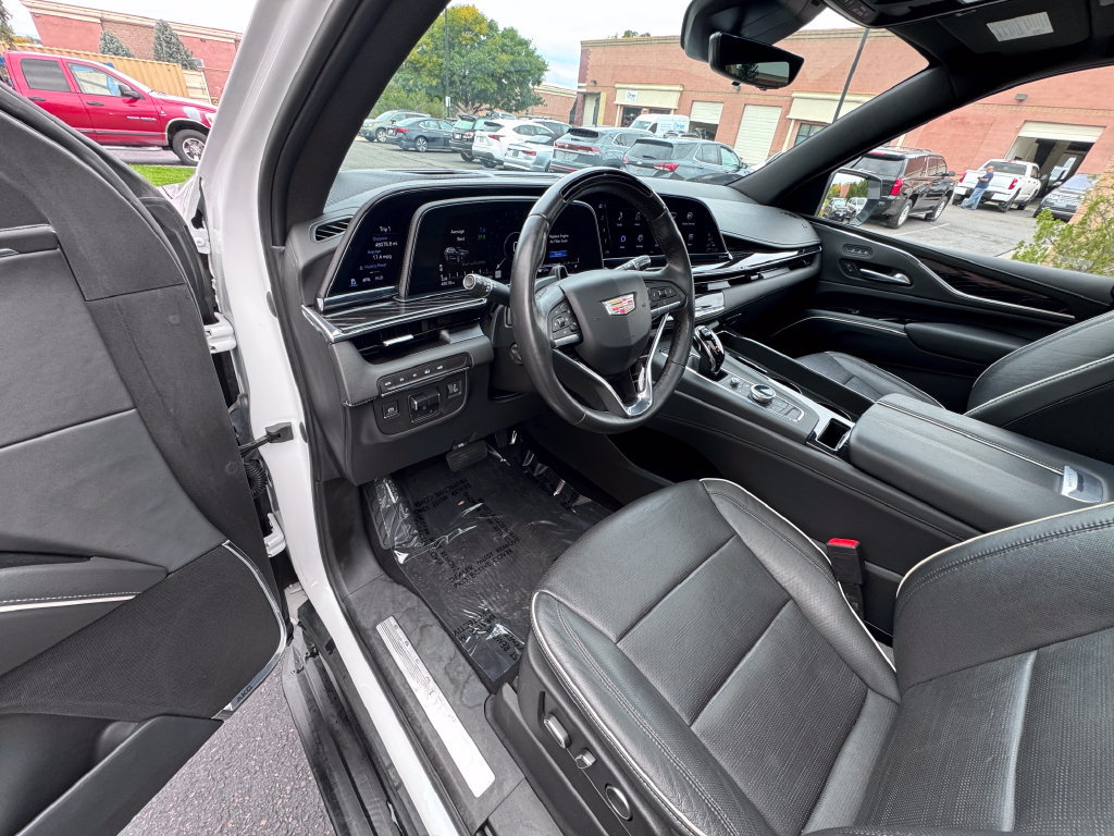 Used 2023 Cadillac Escalade Sport AWD/4WD image 24