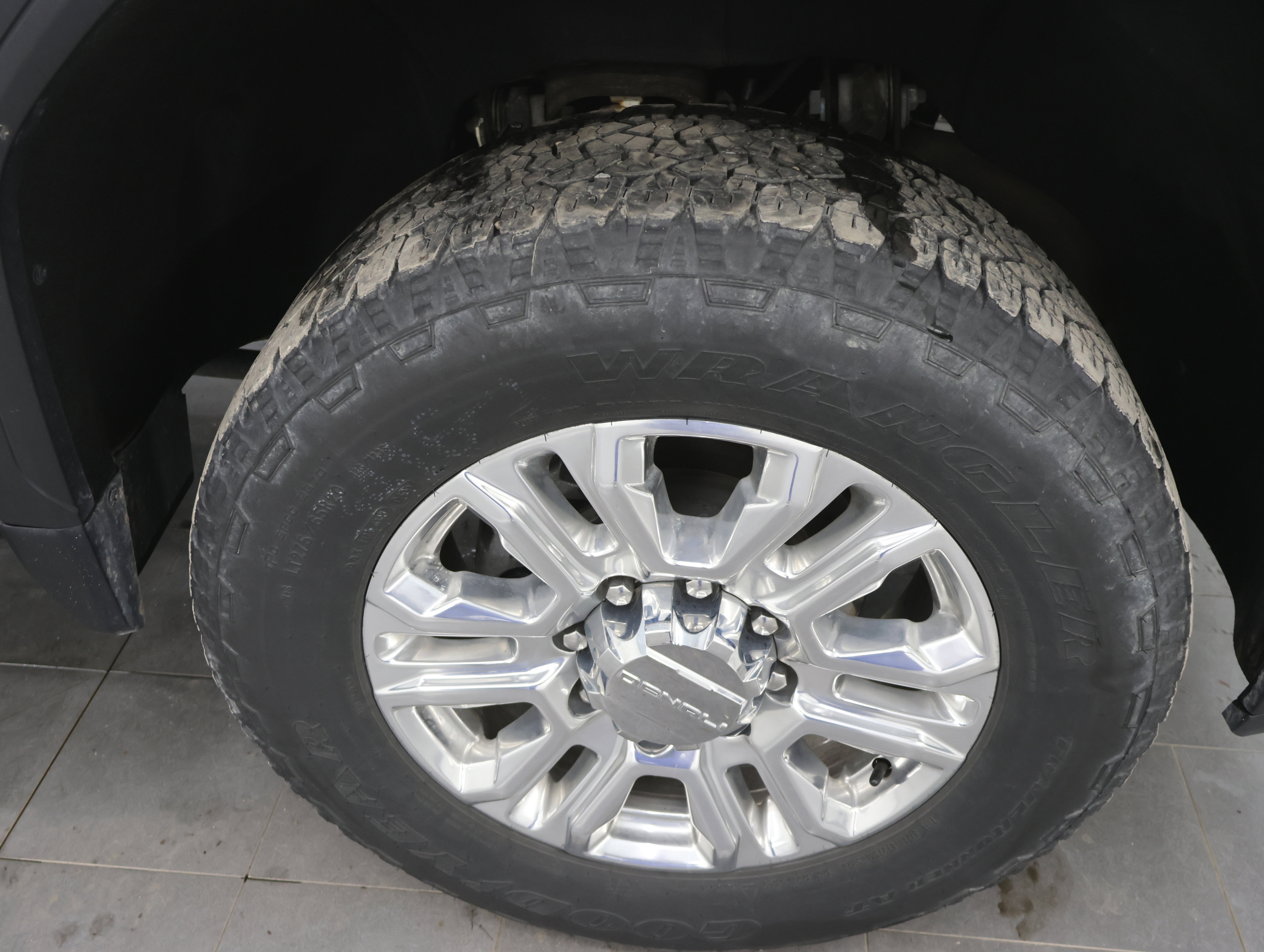 Used 2023 GMC Sierra 2500 Pro w/ Gooseneck/5TH Wheel Package image 3