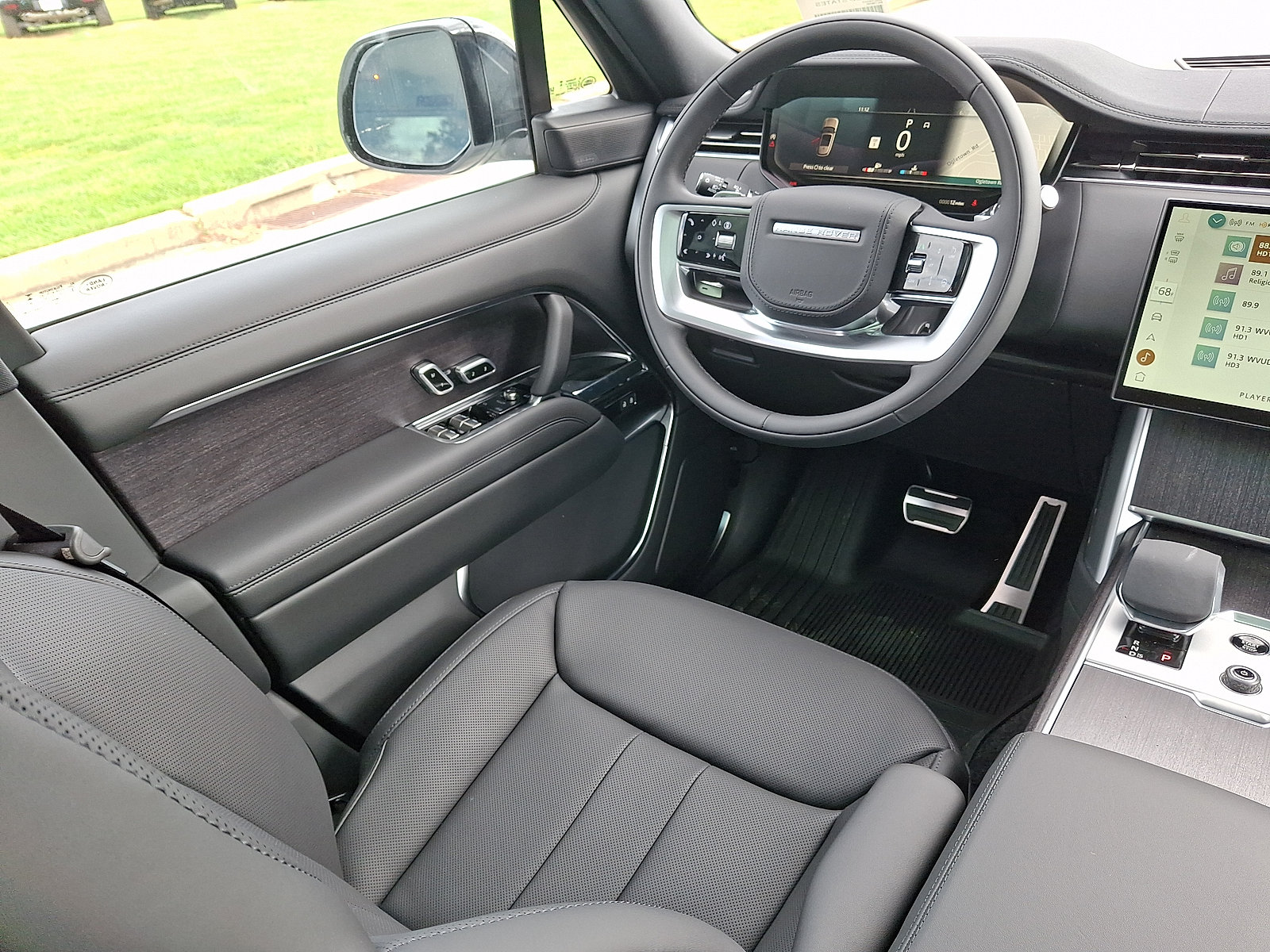 New 2027 Land Rover Range Rover SE AWD/4WD image 8