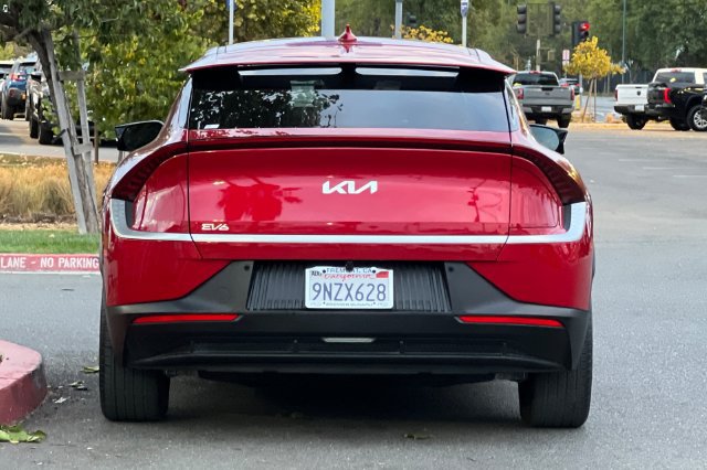 Used 2024 Kia EV6 Light RWD image 5