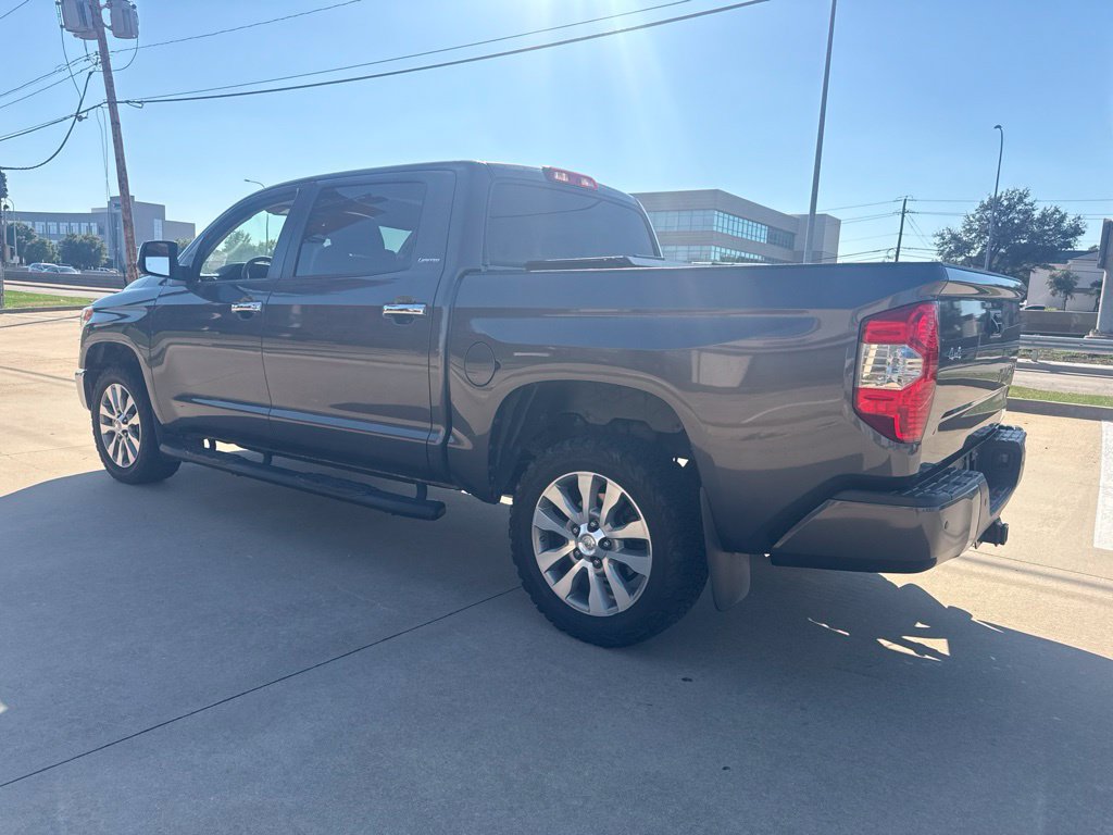 Used 2016 Toyota Tundra Limited w/ Limited Premium Package AWD/4WD image 11