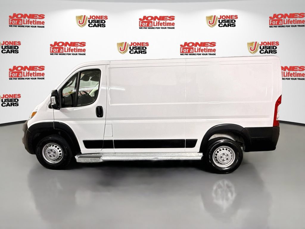 Used 2025 RAM ProMaster 2500 w/ U-Haul Equipment Group FWD image 12