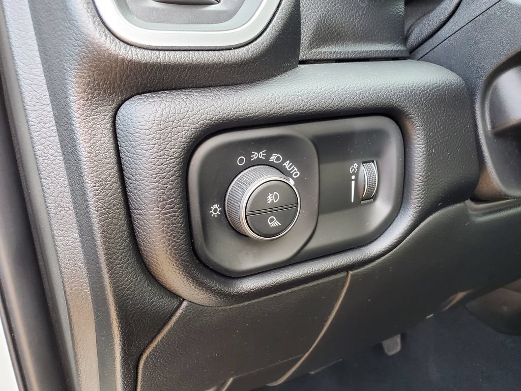 Used 2024 RAM 2500 Big Horn w/ Bed Utility Group AWD/4WD image 19