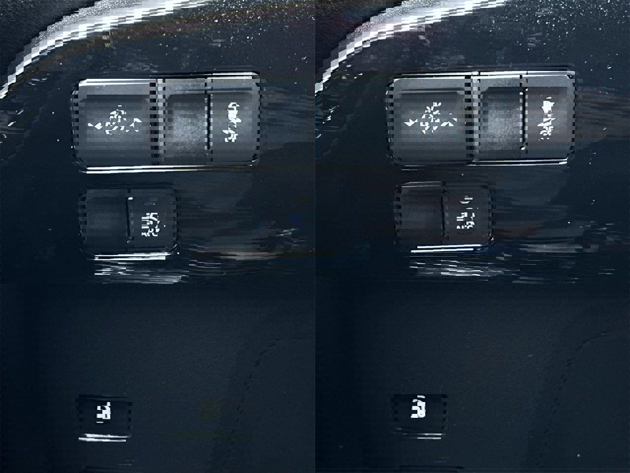 Used 2022 Toyota Prius L Eco image 20