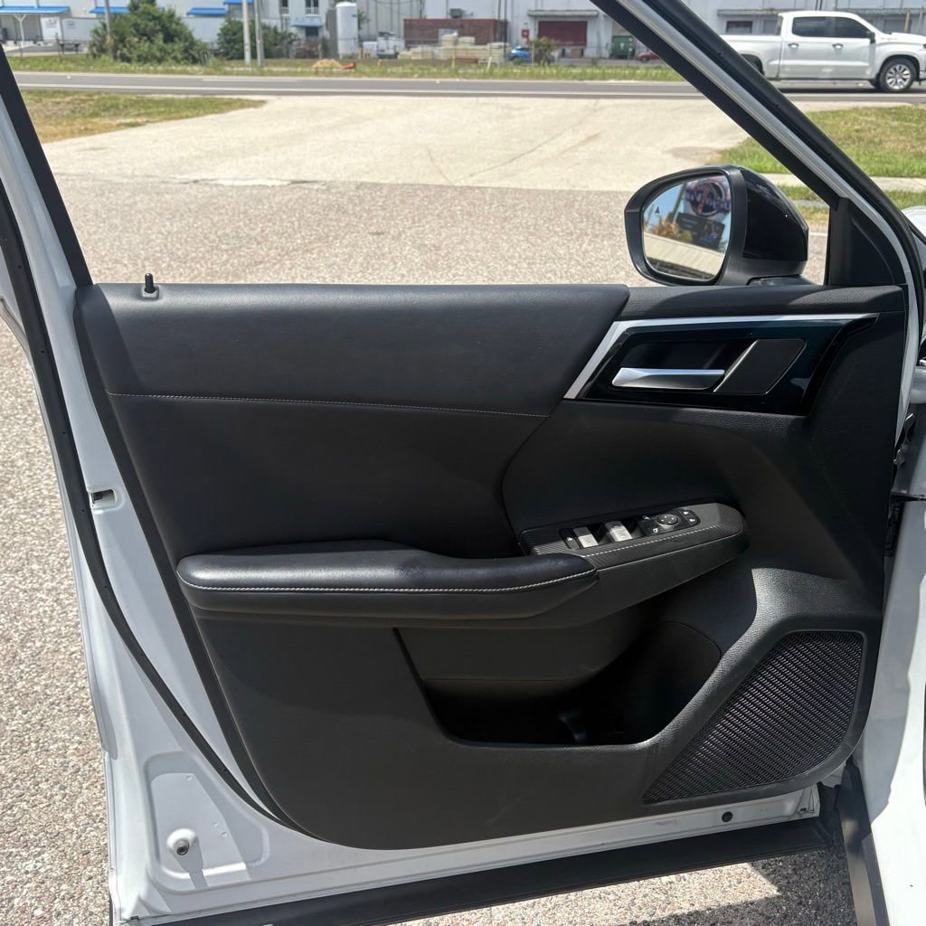 Used 2022 Mitsubishi Outlander SE FWD image 10