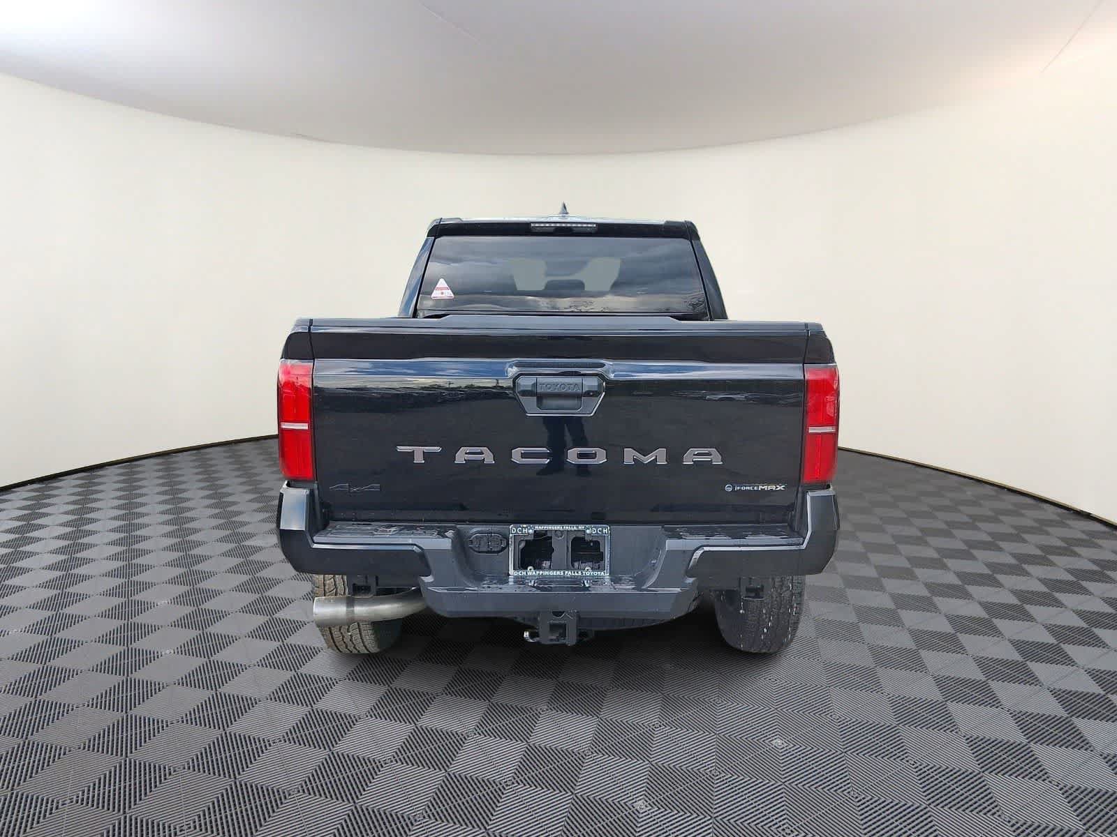 New 2026 Toyota Tacoma TRD Off-Road AWD/4WD image 5