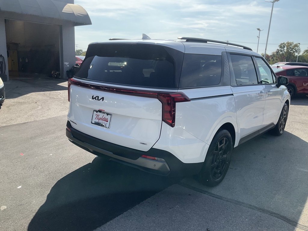 New 2026 Kia Carnival SX w/ SX Dark Edition Package image 6