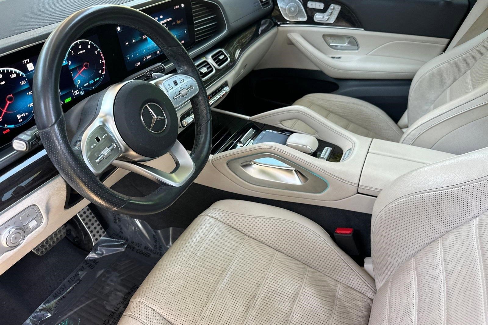Used 2020 Mercedes-Benz GLS 580 4MATIC image 4
