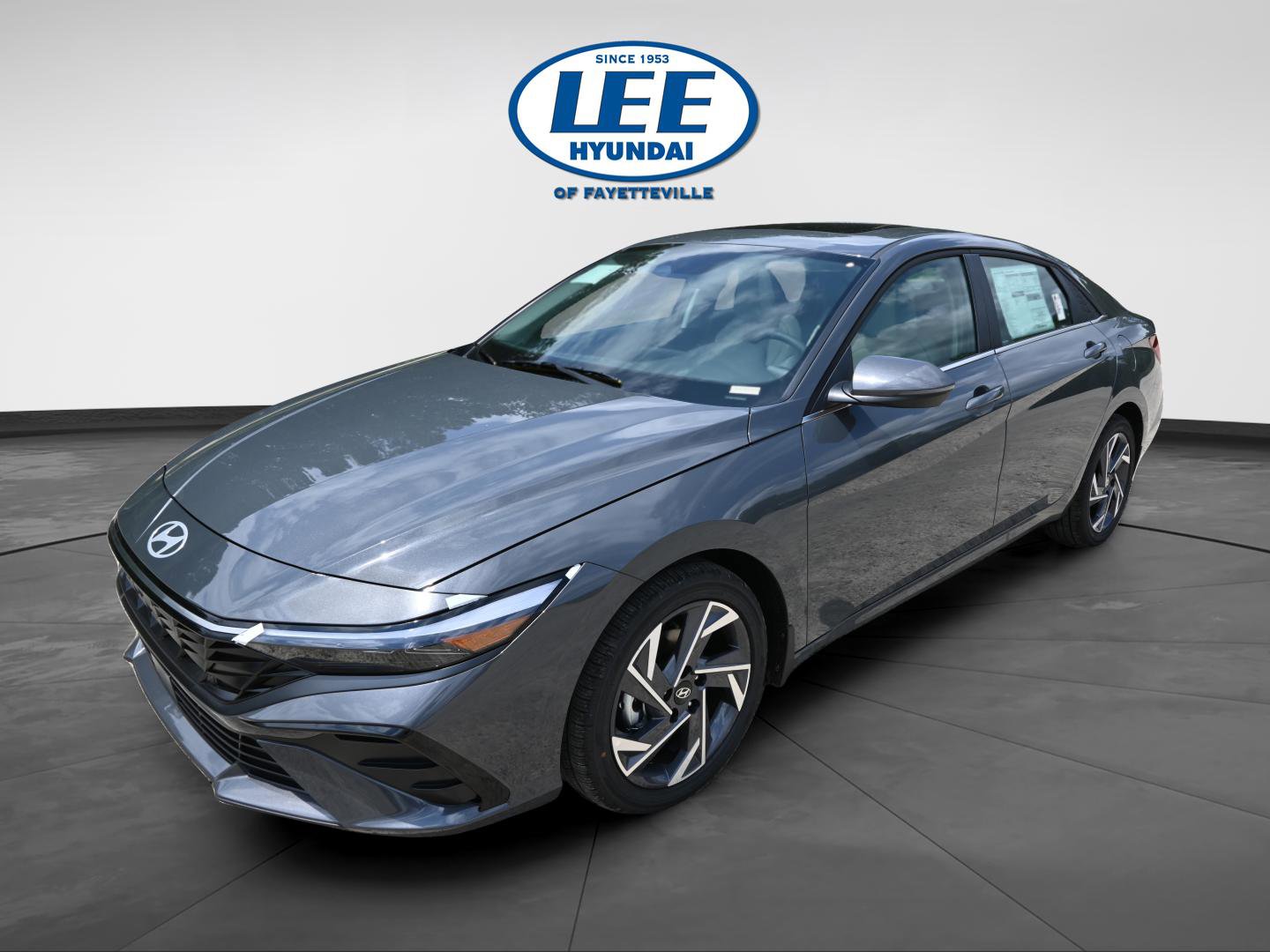 Certified 2025 Hyundai Elantra Limited FWD image 7