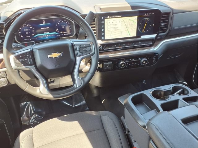 Used 2026 Chevrolet Silverado 1500 LT AWD/4WD image 5