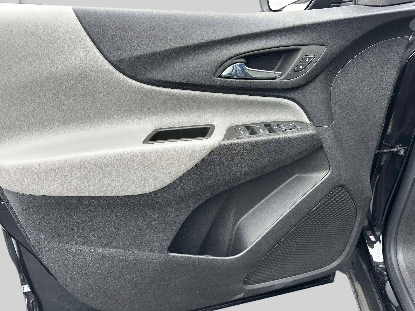 Certified 2024 Chevrolet Equinox LS AWD/4WD image 15