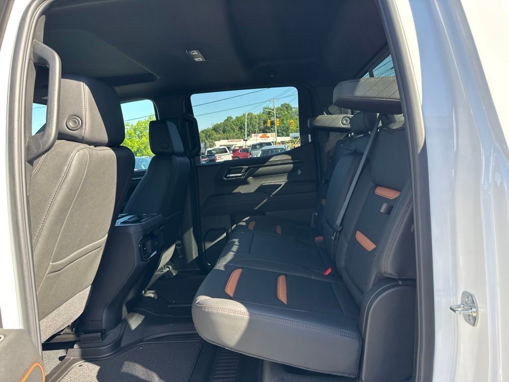 New 2026 GMC Sierra 1500 AT4 w/ AT4 Premium Package AWD/4WD image 27