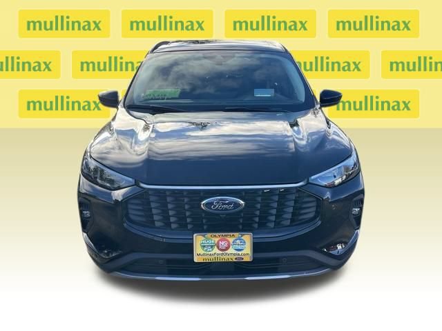 New 2025 Ford Escape SE w/ PHEV Premium Package FWD image 16